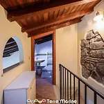 Vascello Di Marola, Terre Marine